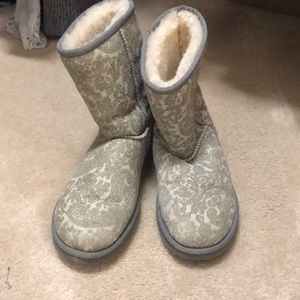 Paisley print UGGS